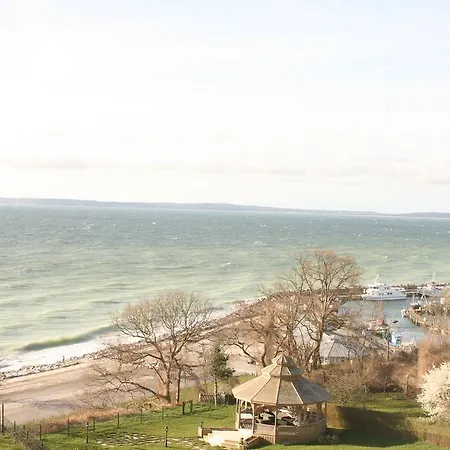 Feodora Apartament *